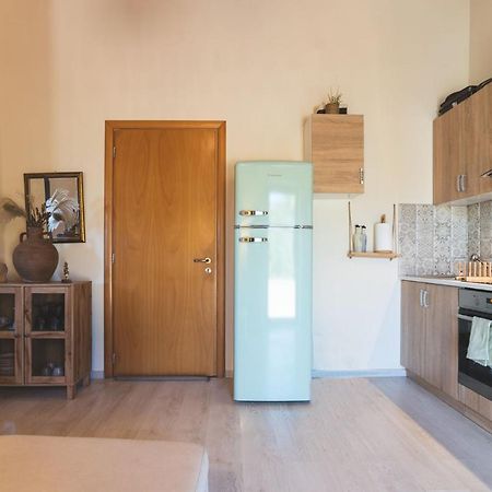 Ampelos Cretan Villa - Private Pool & Heated Ozone Jacuzzi Yerolákkos Eksteriør bilde