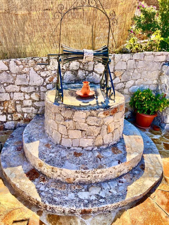Ampelos Cretan Villa - Private Pool & Heated Ozone Jacuzzi Yerolákkos Eksteriør bilde